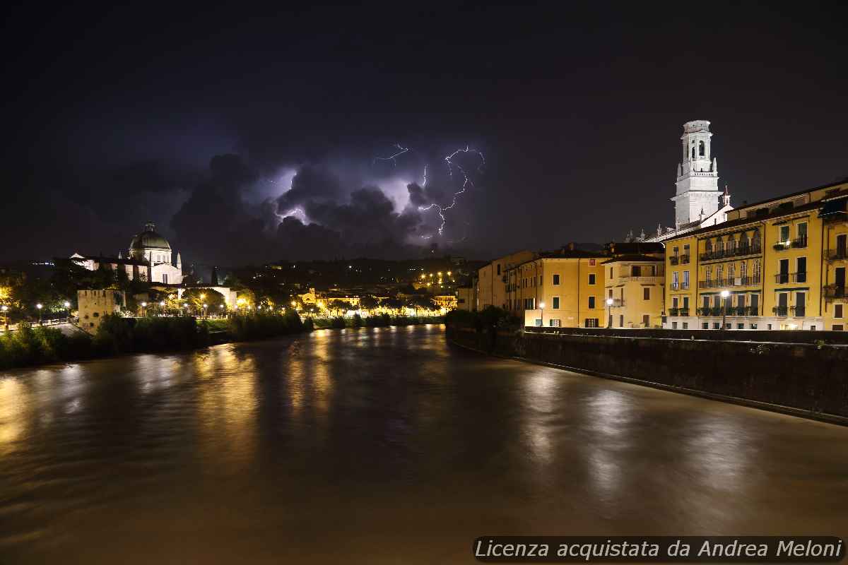 meteo-verona:-domani-coperto-con-pioggia,-poi-molto-nuvoloso-con-pioggia