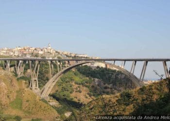 meteo-catanzaro:-sereno-e-ventoso-oggi,-poi-poco-nuvoloso-e-ventoso-nei-prossimi-giorni