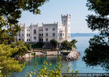 meteo-trieste:-nuvoloso-domani,-coperto-con-pioggia-nei-giorni-successivi