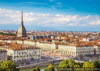meteo-torino:-domani-nuvoloso-con-rovesci,-poi-foschia-leggera