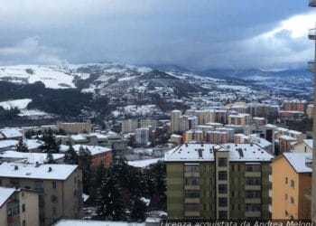 meteo-potenza:-nubi-sparse,-ventoso-e-poi-sereno-–-previsioni-per-i-prossimi-giorni