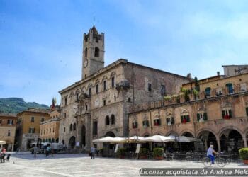 meteo-ascoli-piceno:-nubi-sparse-e-ventoso,-poi-poco-nuvoloso-nei-prossimi-giorni
