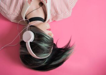 girl 1990347 1280 350x250 - Musica ed emozioni: una mappa che ne delinea tutte le sfaccettature