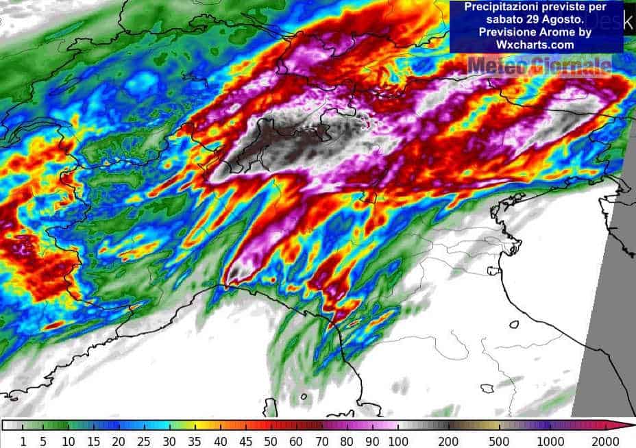 METEO WEEKEND avverso, NUBIFRAGI e PIOGGE ECCEZIONALI in arrivo: ecco dove