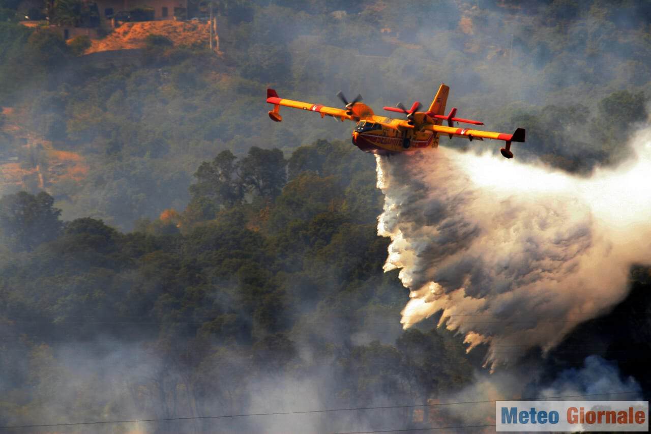 Avviso Protezione Civile su incendi in Italia
