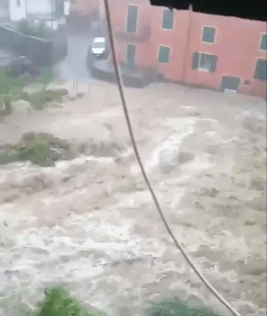 Alluvioni lampo in Piemonte. Video meteo