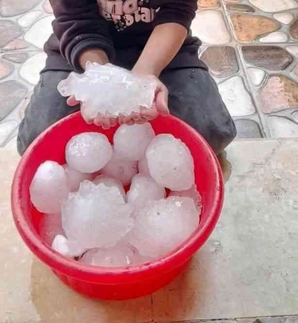 Libia, grandine devastante: chicchi grandi più di 10 cm. Video e foto