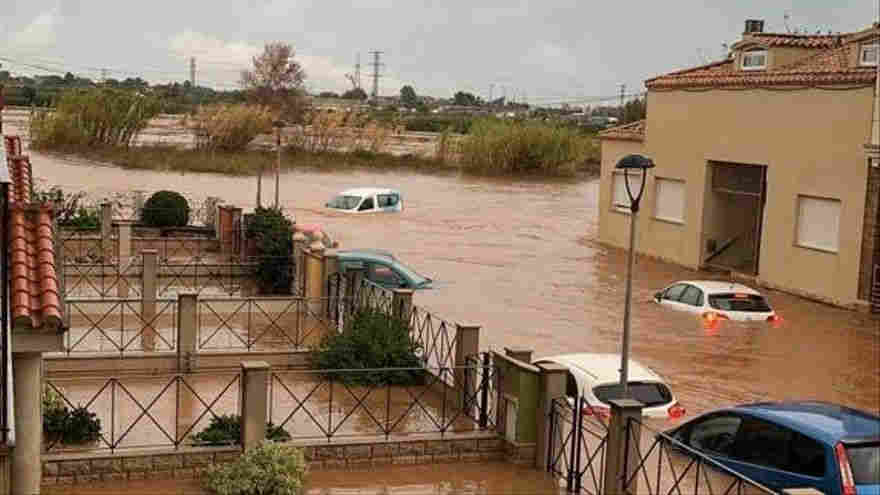 Maltempo si abbatte in Spagna, alluvione inonda Valencia. VIDEO