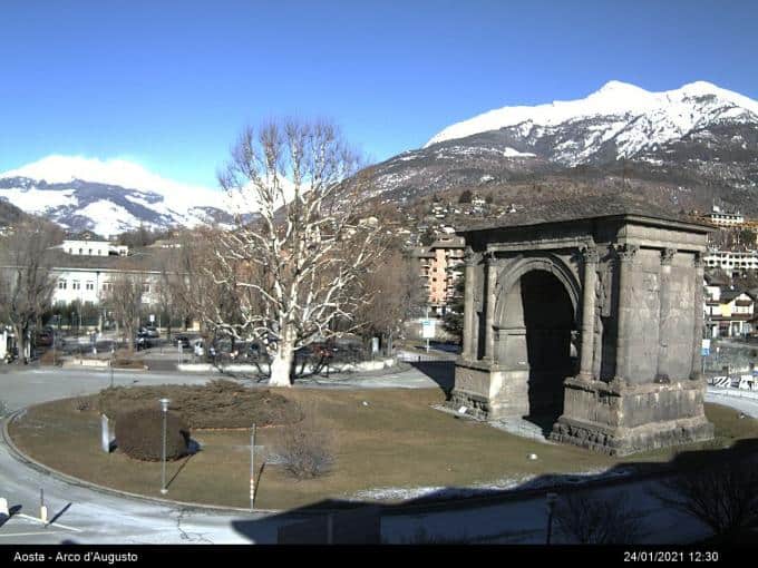 Wetter Webcam Aosta 5007 1611489482