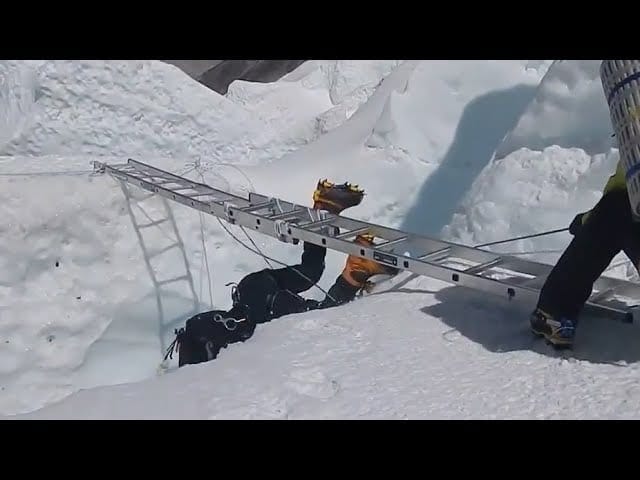 Gran parte dell'arco alpino sarà preso d'assalto da escursionisti. Eloquente incidente, video
