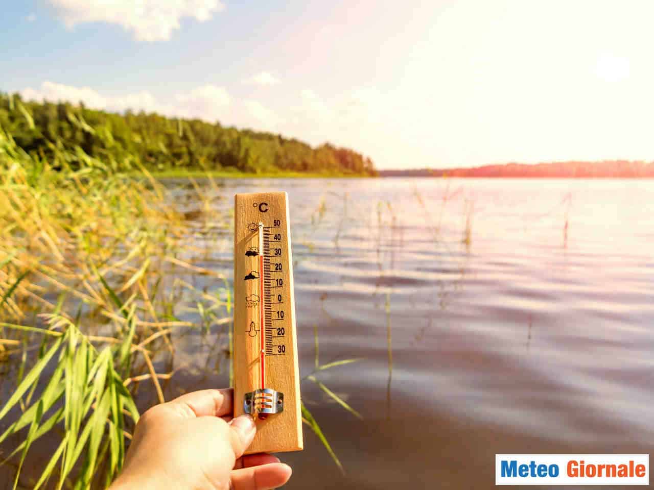 Spagna come fosse estate, temperature sino a 30 gradi. Mai così caldo