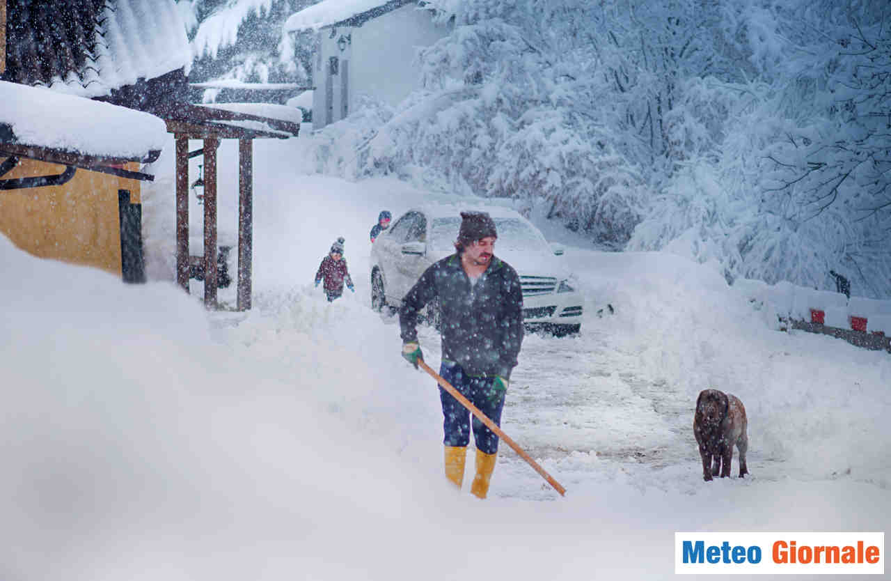Meteo con badilate, anzi metri di neve