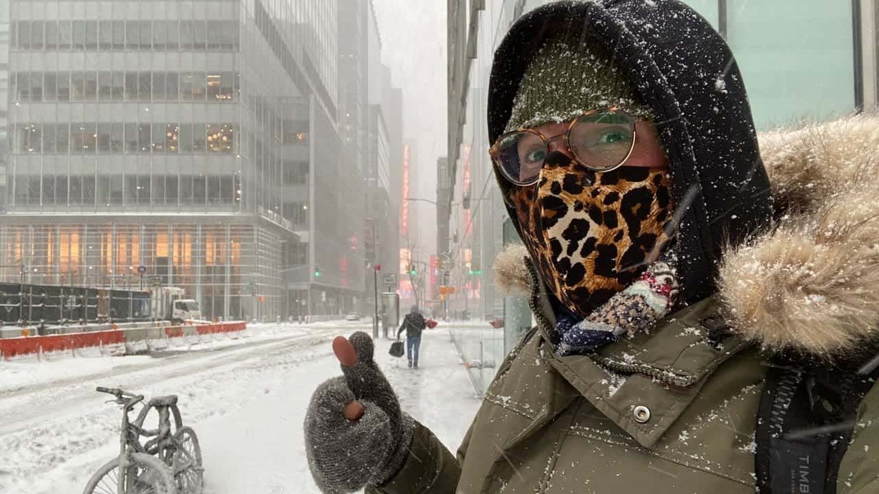 DIRETTA tormenta di Neve su New York. Video. Città semi paralizzata