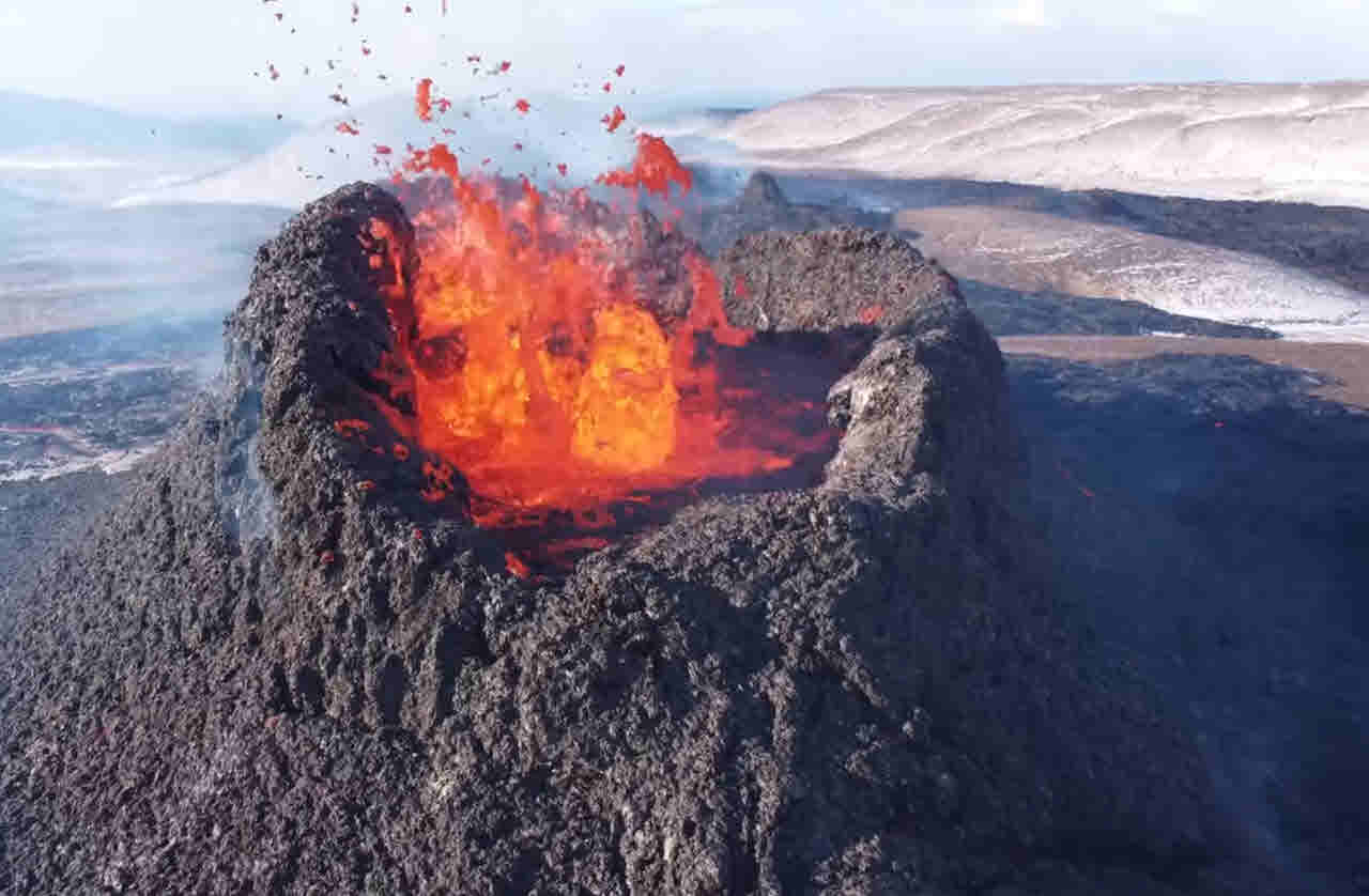 Islanda video dei vulcani in eruzione spettacolari