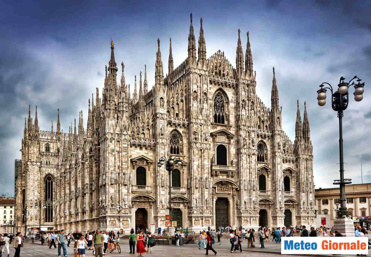 Meteo Milano, cieli grigi e poi pioggia autunnale