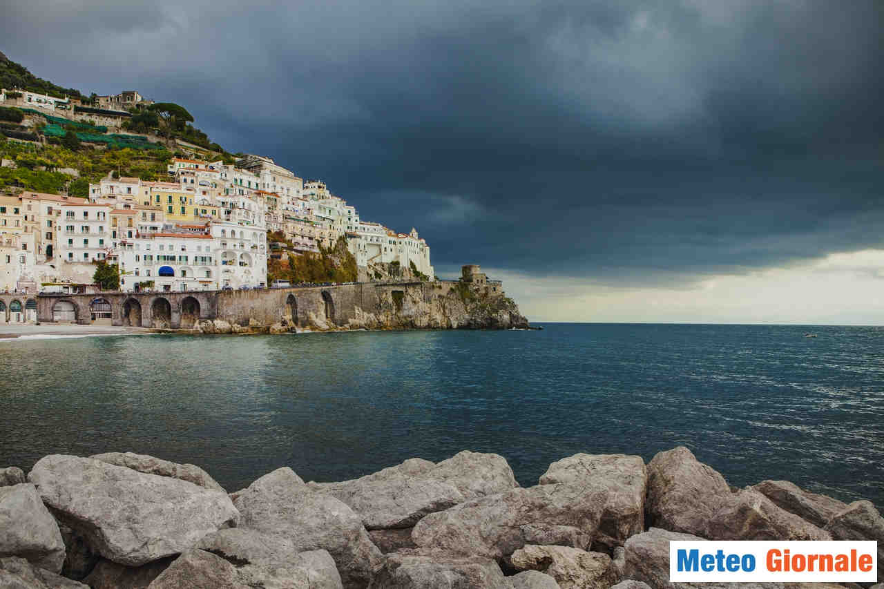 Meteo Napoli primaverile. Ma con novità la prossima settimana