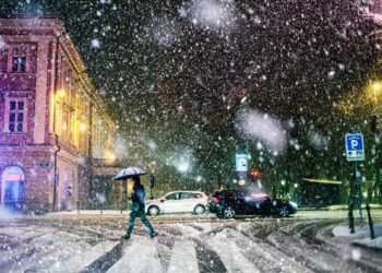 Rovesci di neve in arrivo anche a bassa quota su parte d'Italia