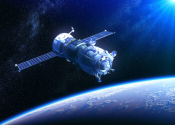 Astronave in orbita attorno alla Terra. Nella foto si tratta di un Cargo Russo, e non dell'astronave orbitale.