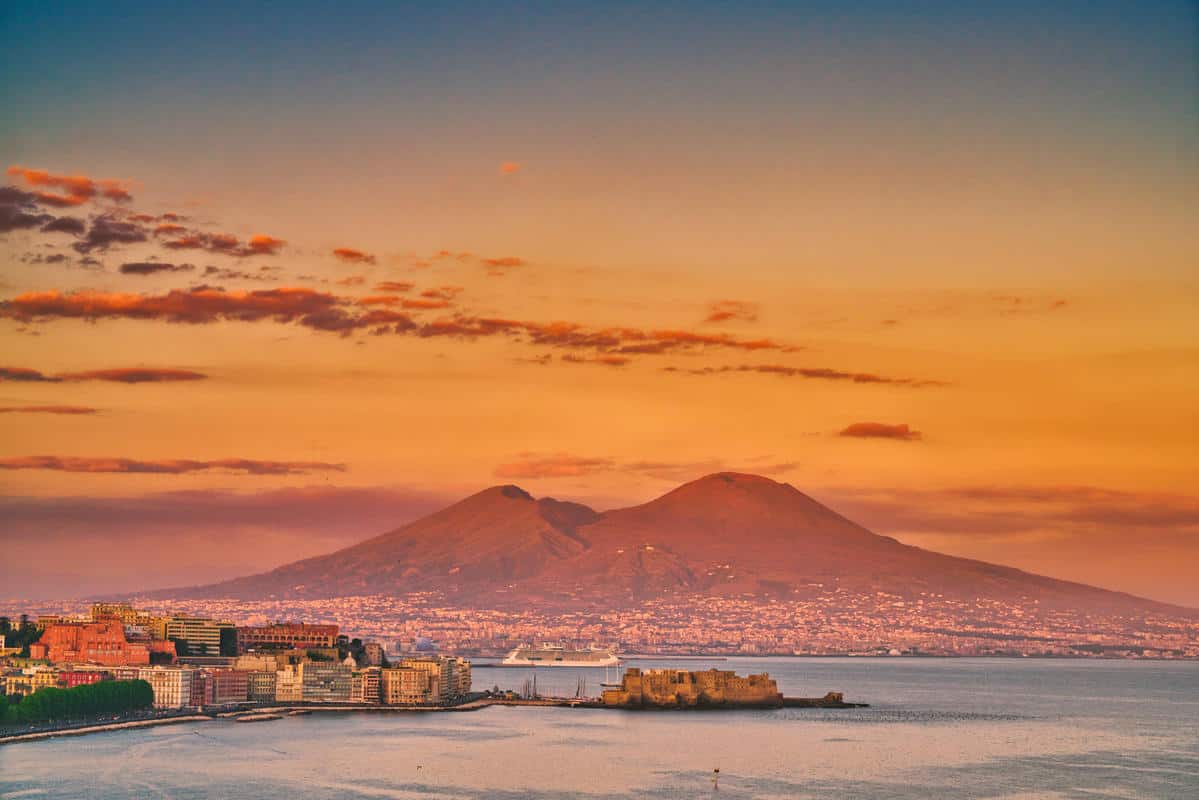 Meteo NAPOLI caldo in forte aumento