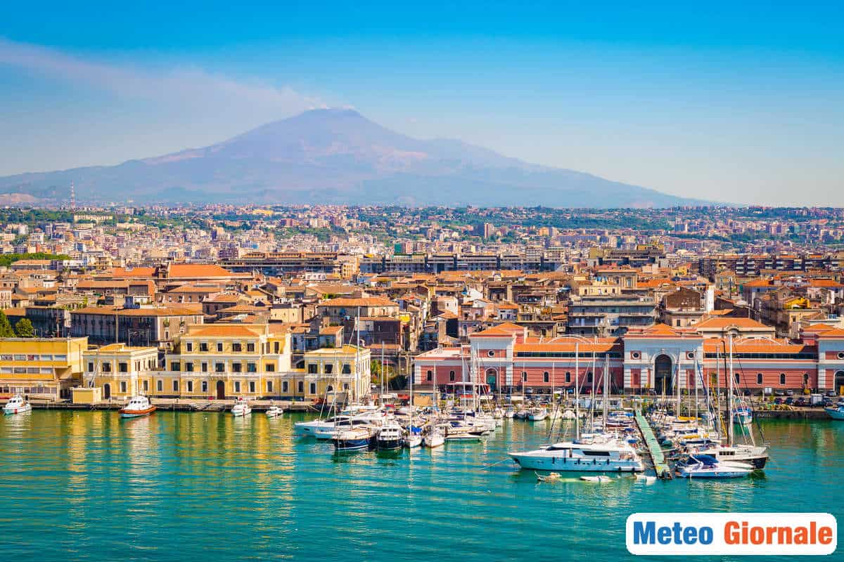 Meteo CATANIA: caldo un graduale aumento