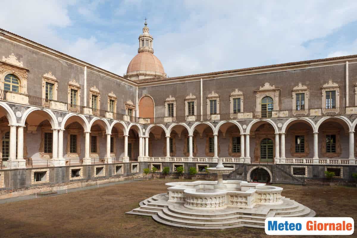 Meteo CATANIA costante caldo tropicale. Prossimo fine settimana forse temporali