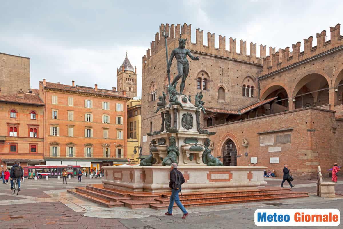 Meteo BOLOGNA: sempre più caldo, anzi caldissimo. Temperatura in forte aumento
