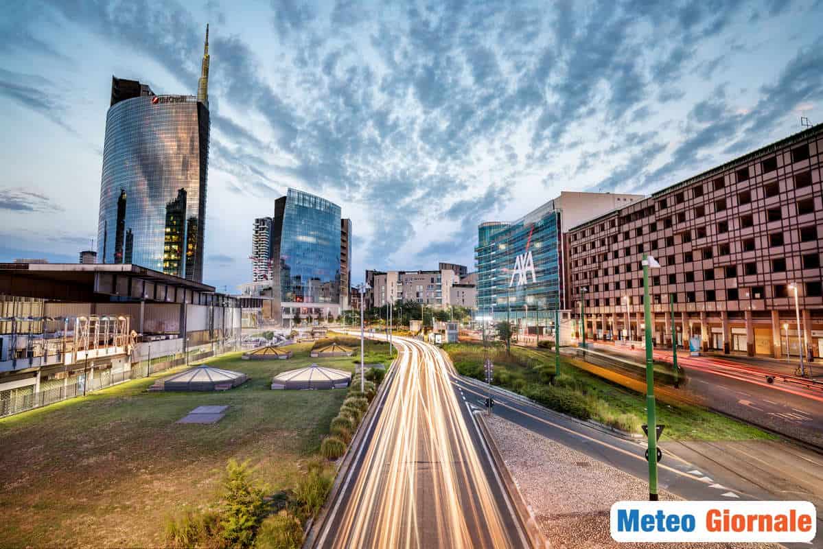 Meteo MILANO: temporali refrigeranti. Ma rischio grandine. Poi afa