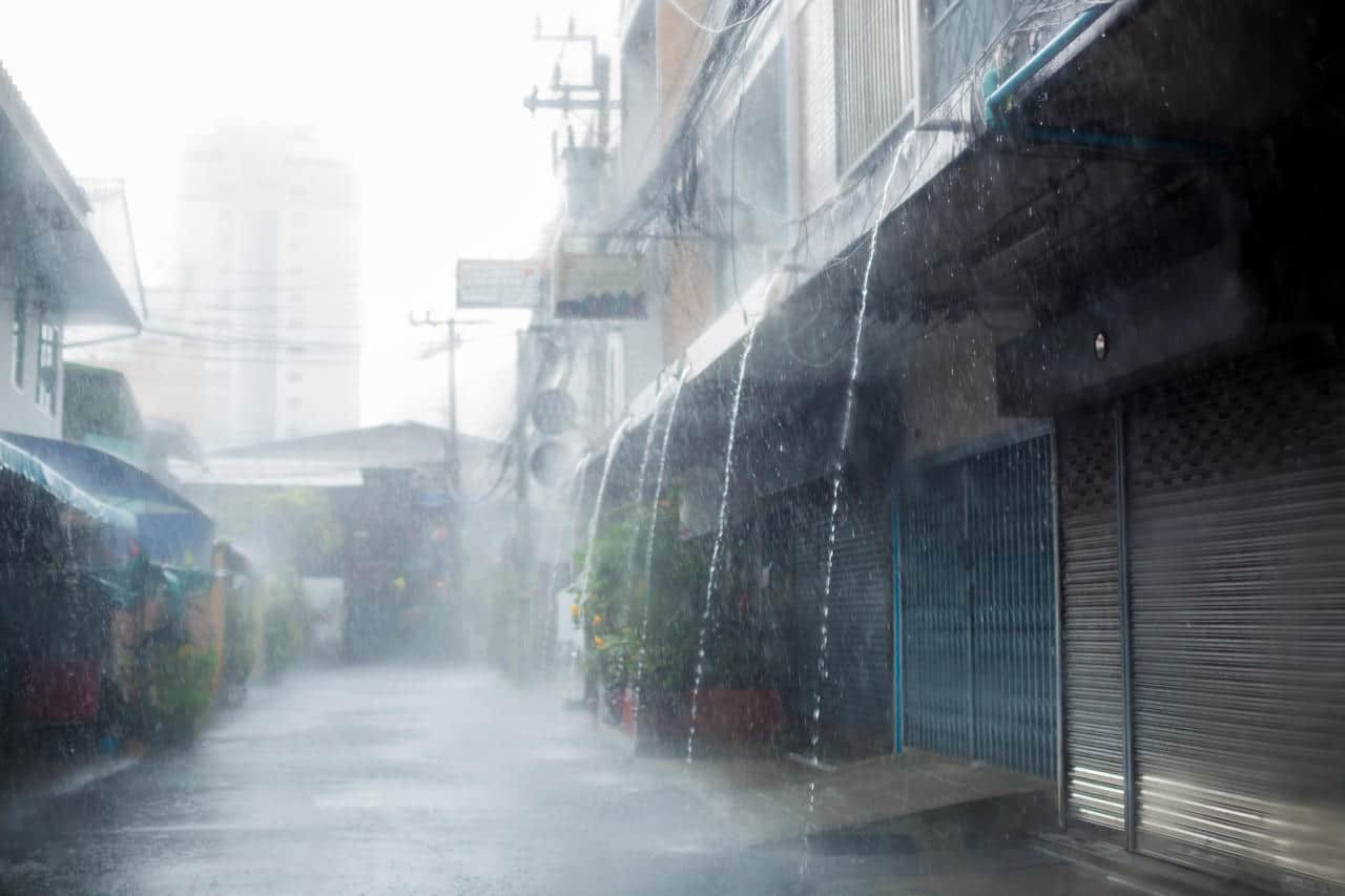 Subito rischio ALLUVIONI LAMPO, note come Bombe d'Acqua
