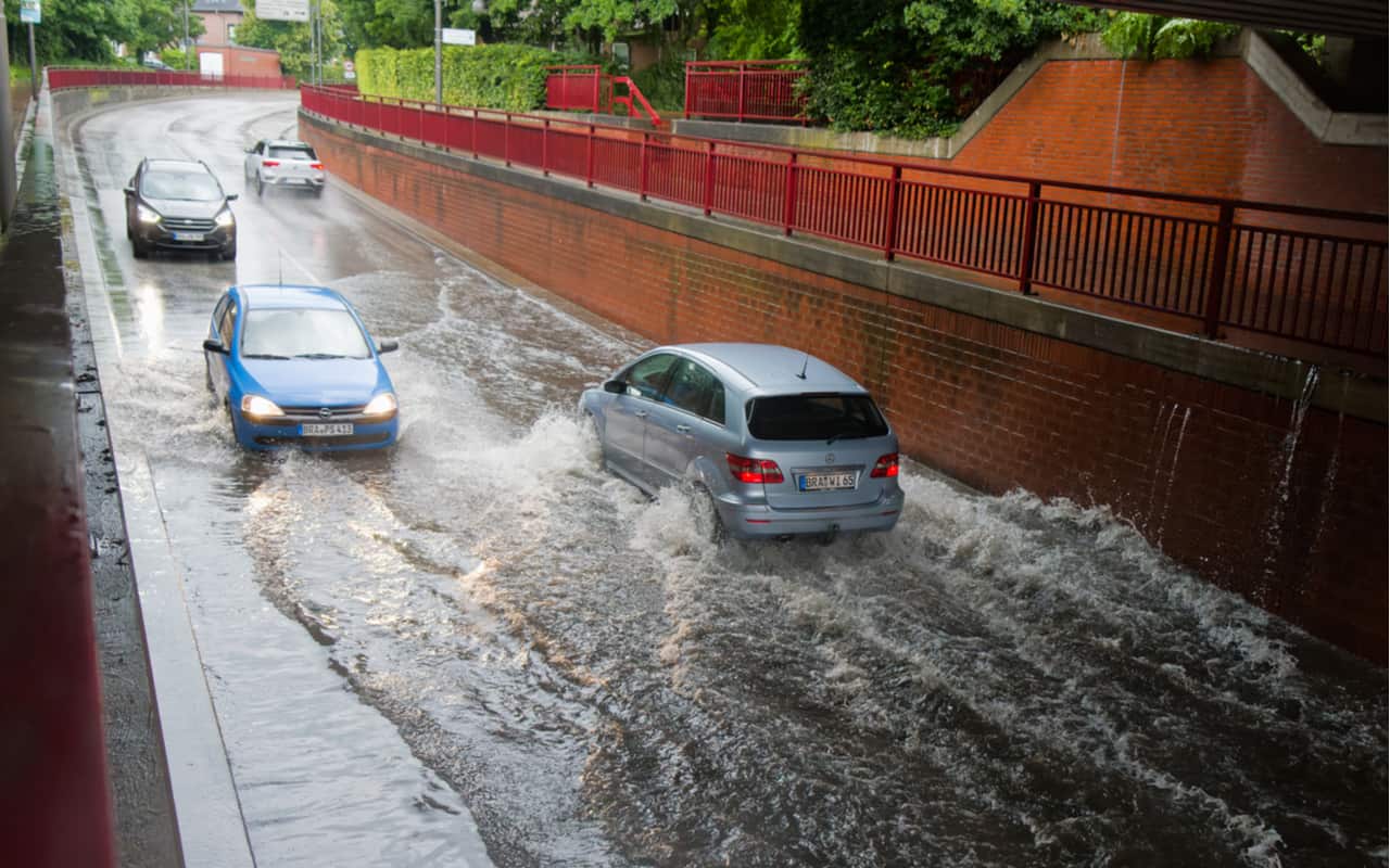 Meteo: poderosi nubifragi tra Lombardia e Piemonte. Rischio nubifragio anche a Milano