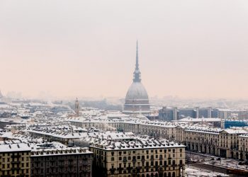 Torino con la neve.