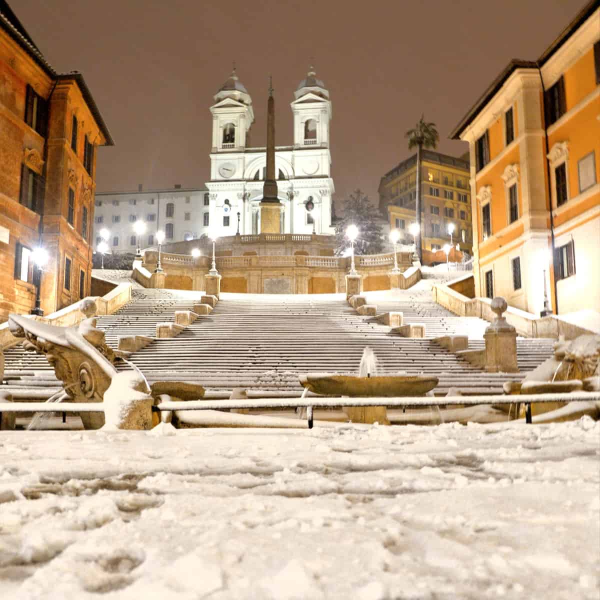 Ultim’ora, SPECIALE NEVE: meteo avverso su ITALIA. Nevica, previsioni