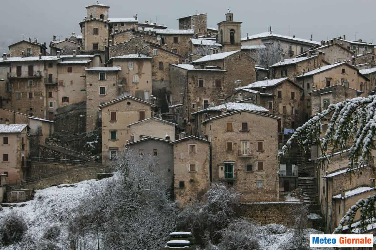 Meteo di PASQUA ad Aprile e la NEVE. Scenari ormai folli potrebbero generare eventi estremi