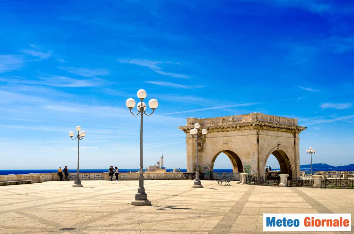 Meteo CAGLIARI: nubi in aumento, piovaschi. Weekend invernale