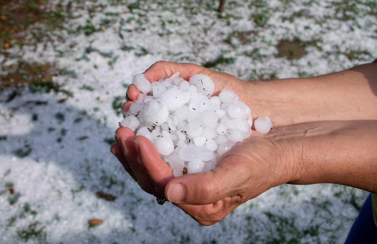 Previsione meteo di GRANDINE anche di GROSSE dimensioni. Le aree a rischio in Italia. Video e Mappe