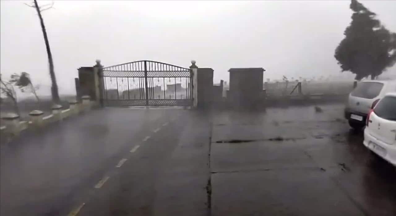 Questo succede nel luogo più piovoso al Mondo. Video Meteo