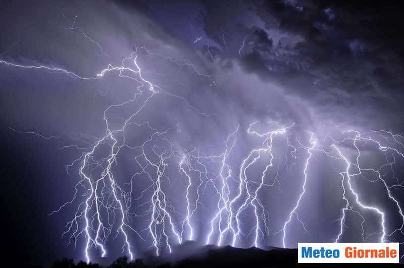 ALLERTA METEO della Protezione Civile per il 7 Giugno: forti temporali e rischio grandine