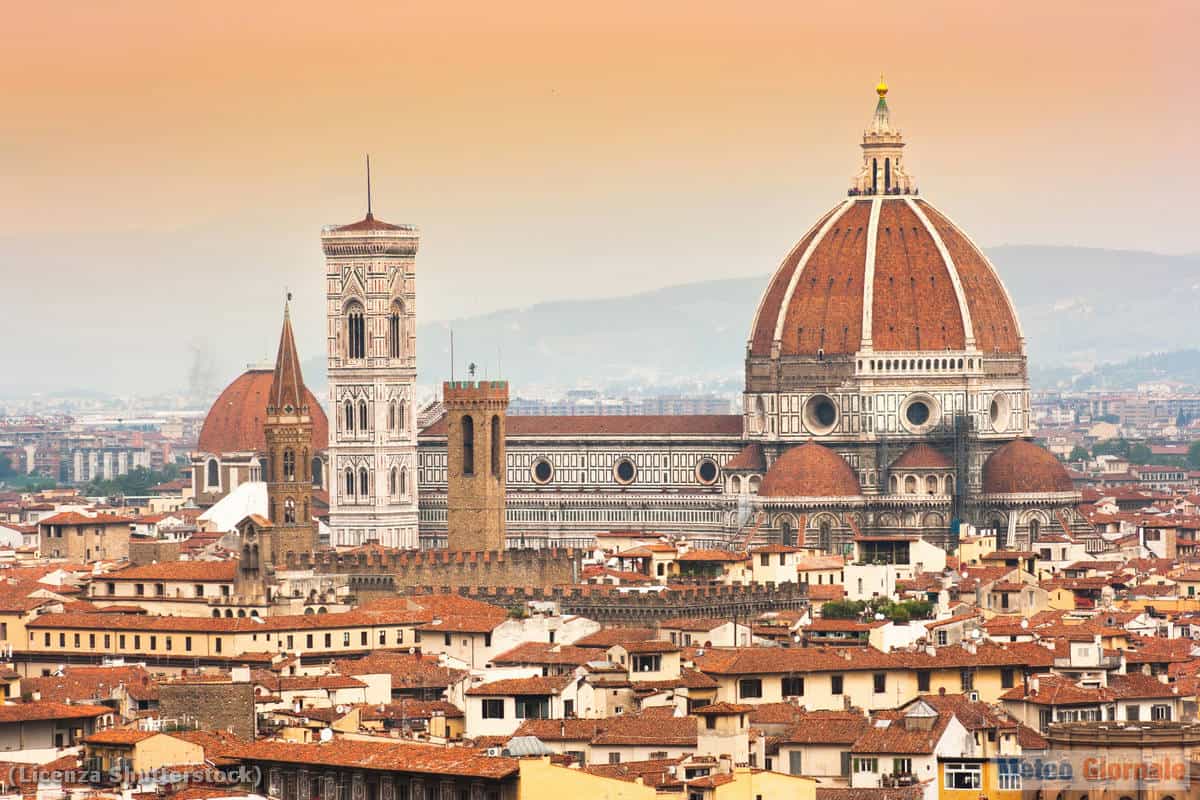 Meteo FIRENZE: caldo è imponente, qualche temporale