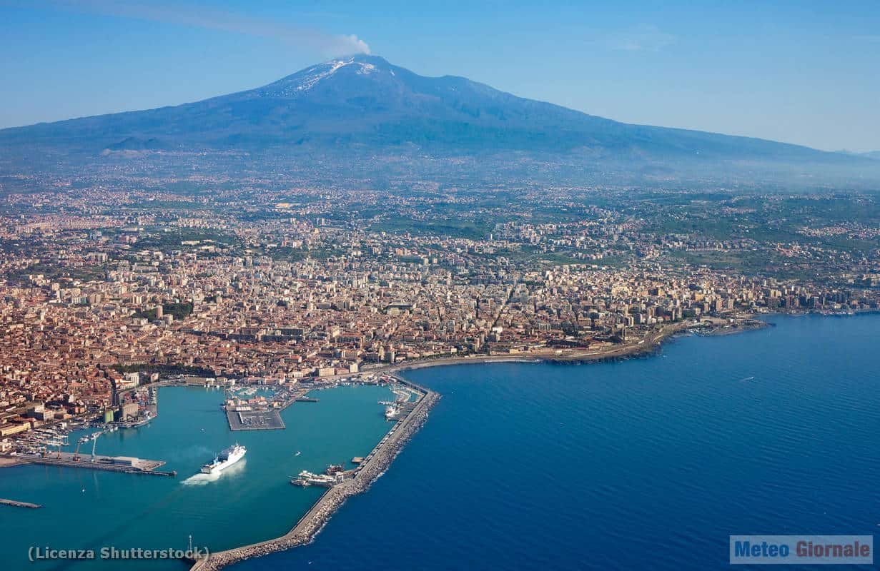 Meteo CATANIA: caldo che diventa sempre più intenso, dalla caratteristica tropicale
