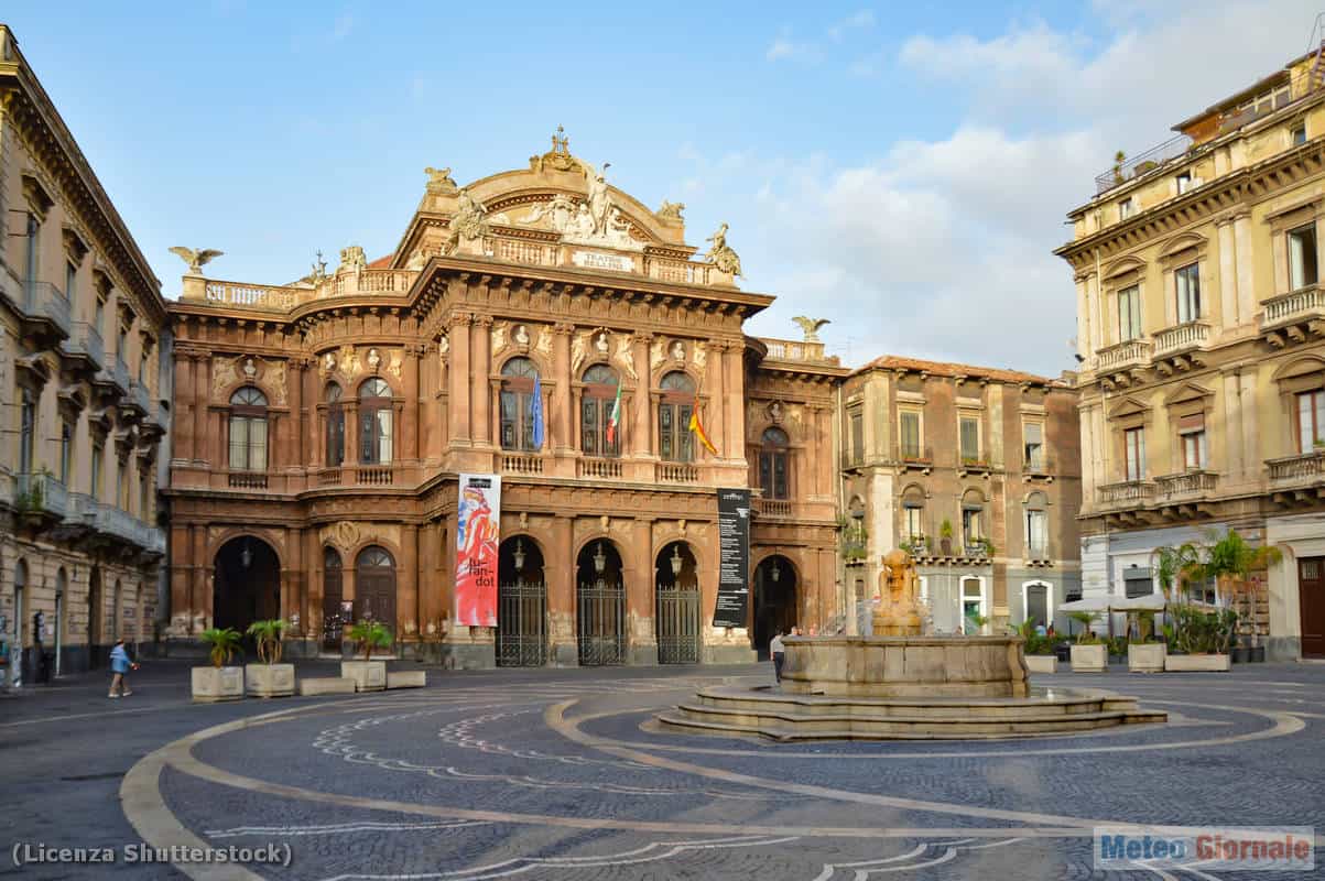 Meteo CATANIA: caldo tropicale
