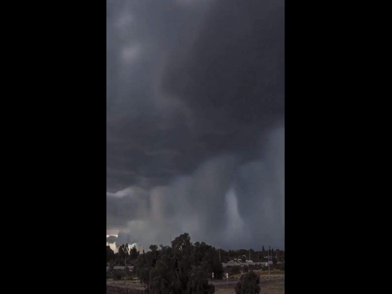Impressionante nube temporalesca. Video meteo