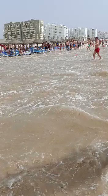 Tsunami meteo nel Mediterraneo occidentale. Allagamenti in Spagna. Video
