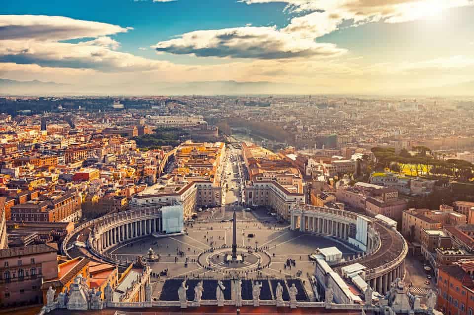 Meteo ROMA: molto sole e temperature elevate. Piovaschi più avanti
