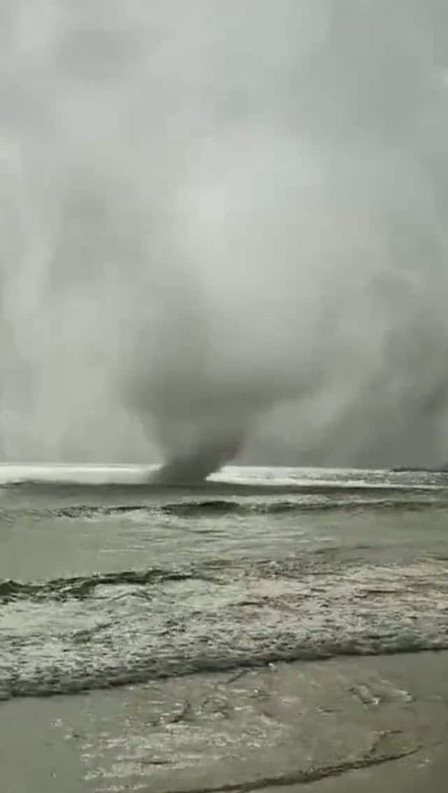 Tromba marina a Cipro. Video meteo