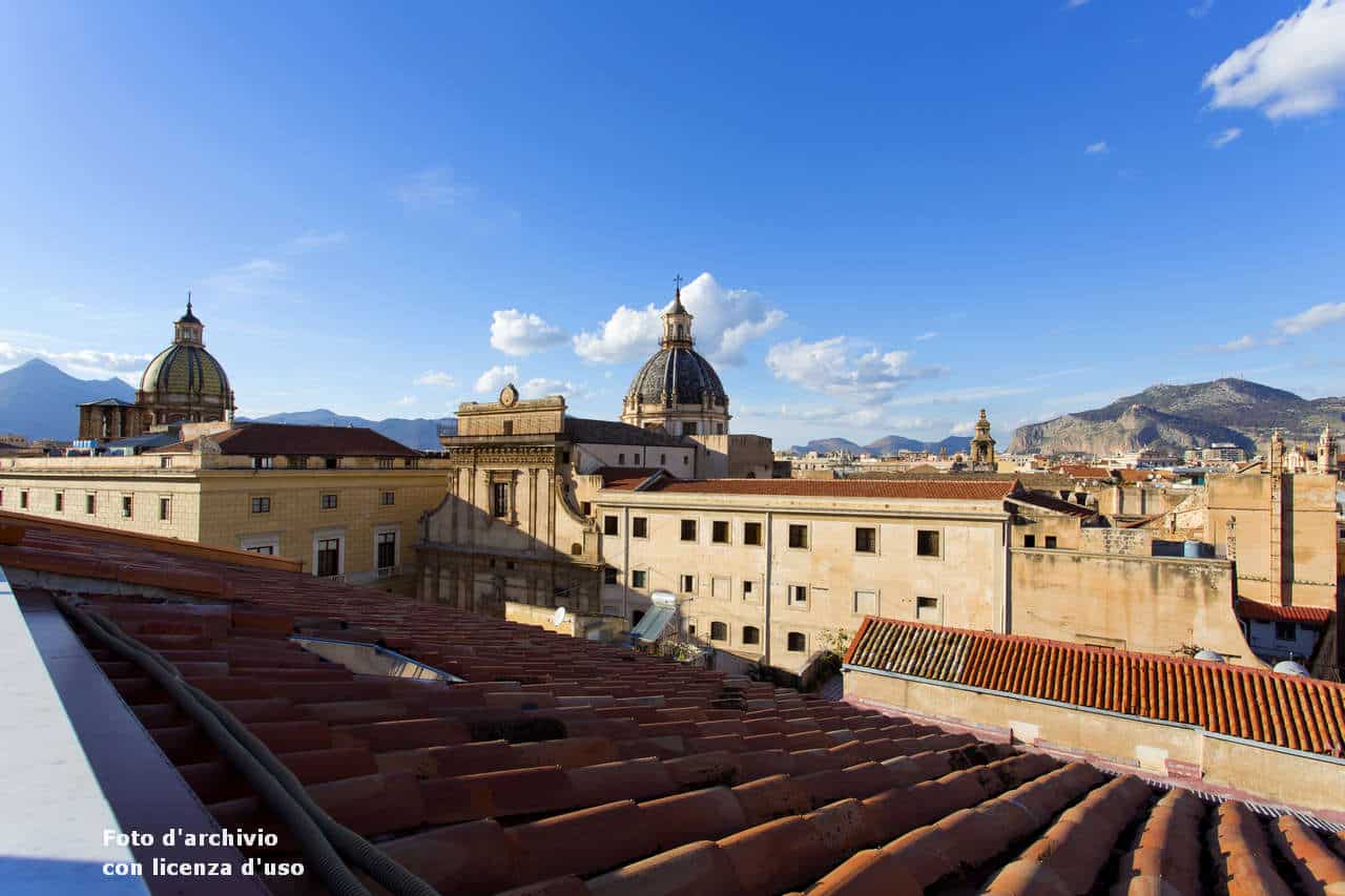Meteo PALERMO: abbastanza mite, calo della temperatura. Piogge moderate temporalesche