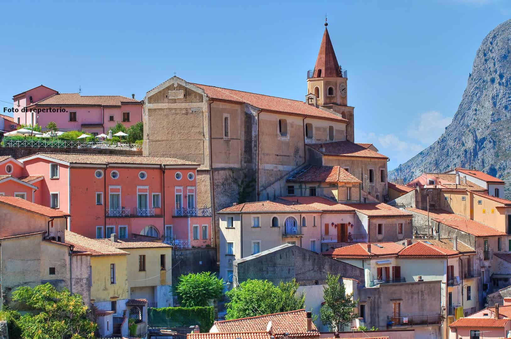 Meteo POTENZA. Il rompere il gelo con vento fortissimo