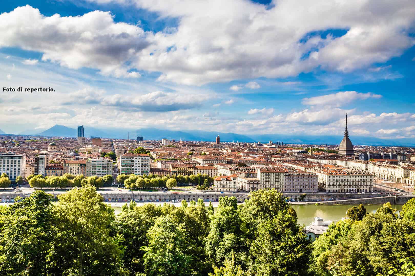 Meteo TORINO. Molto mite, ma la temperatura calerà notevolmente