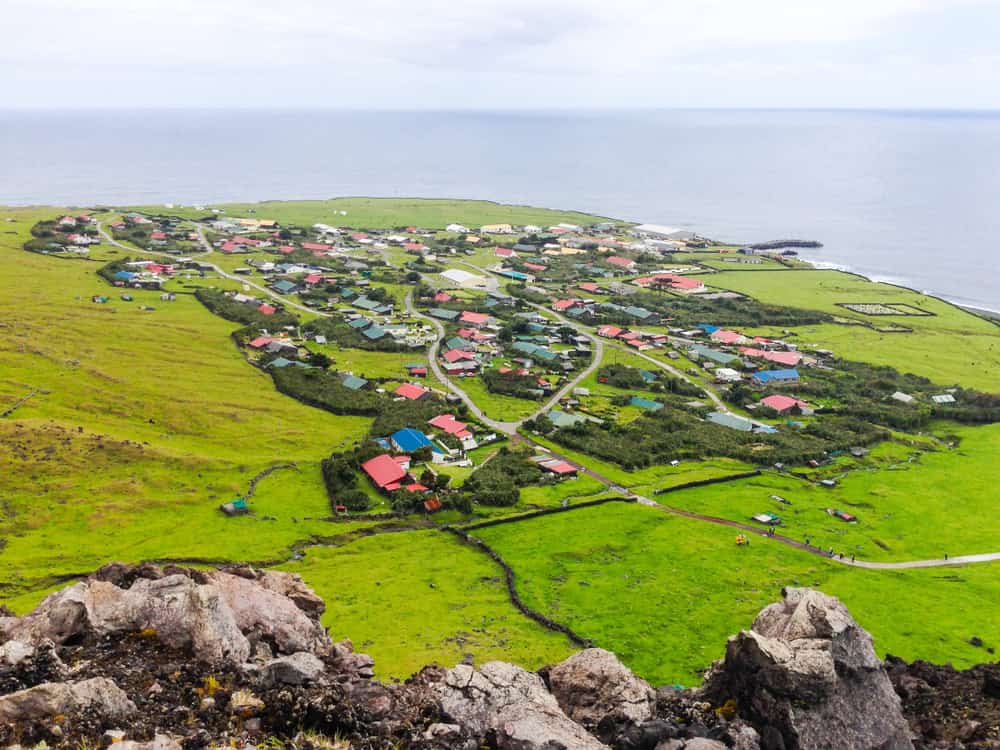 Viaggio a Tristan da Cunha: scopriamo la vita sull’isola più remota del mondo
