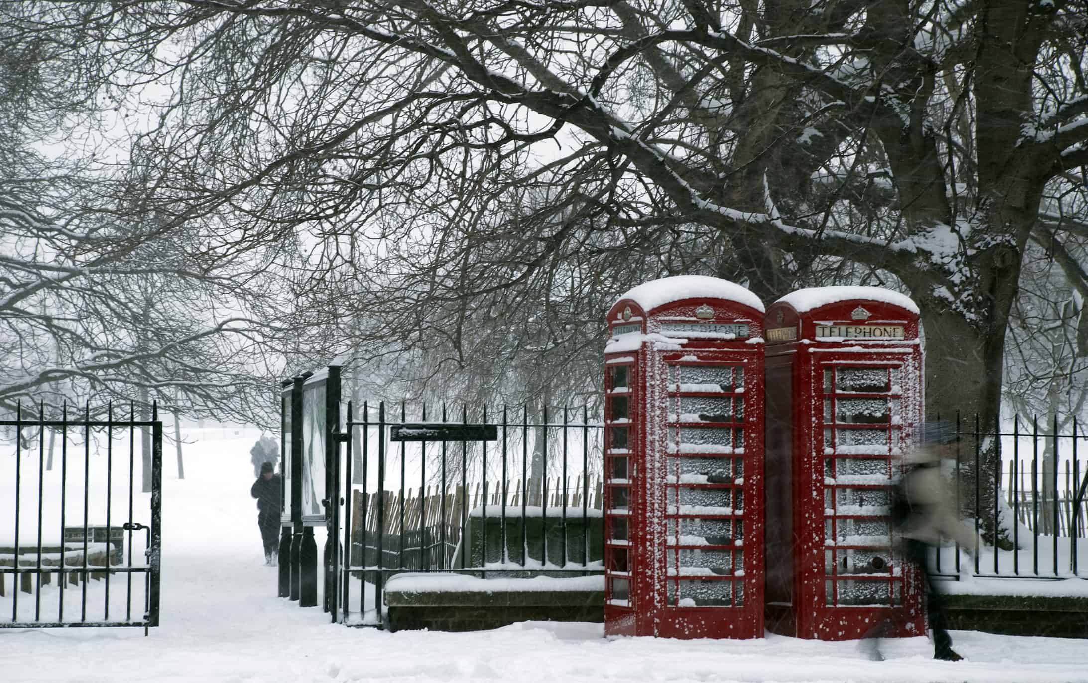 METEO: Neve in Inghilterra, Paesi Bassi, Germania, caldo straordinario in Sudamerica