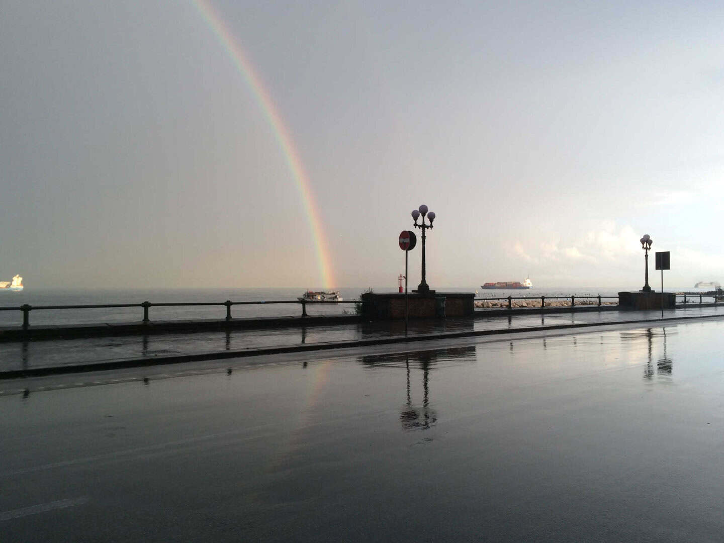 Meteo NAPOLI. Torna il sole, giornate da godere all'aperto. Nuovi rovesci di pioggia