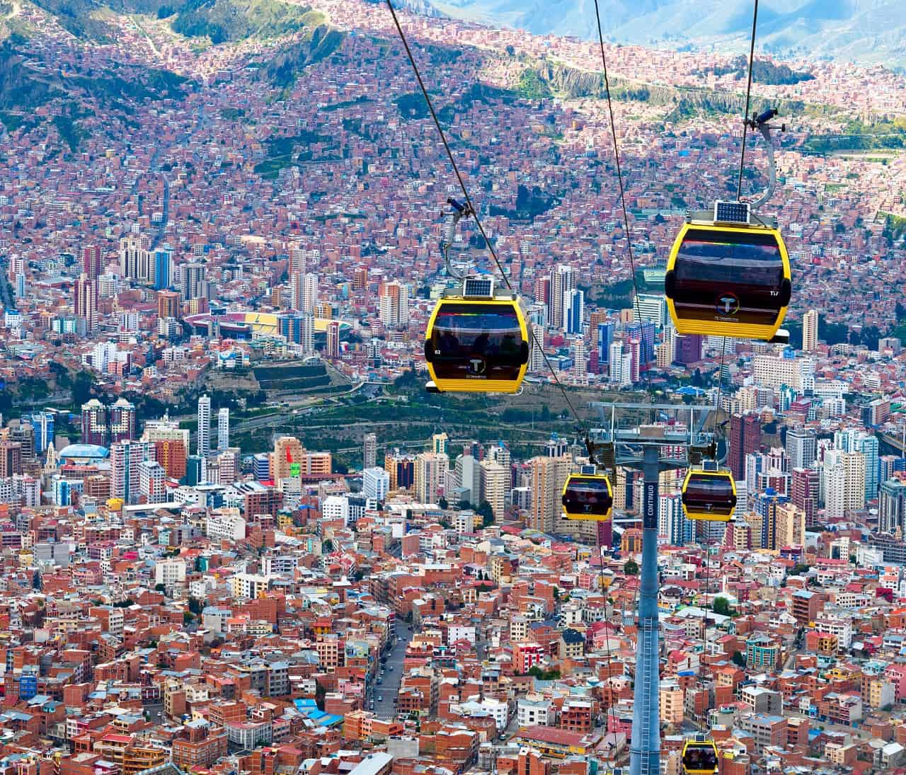 Viaggio a La Paz in Bolivia, la città in cima al Mondo: tra cultura, natura e gastronomia